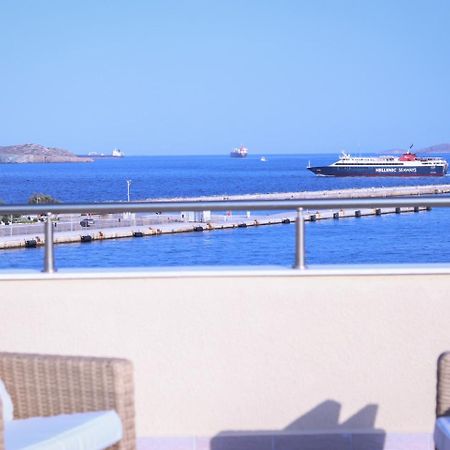 Emilia Suites แอร์มูโปลี ภายนอก รูปภาพ